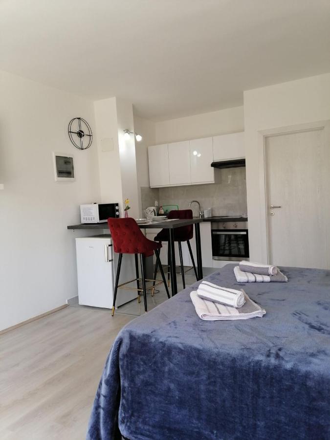 Leona Apartment Vidikovac, Póla Kültér fotó